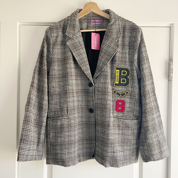 Edikted Jackets & Blazers - Edikted Plaid Patched Varsity Blazer - XL